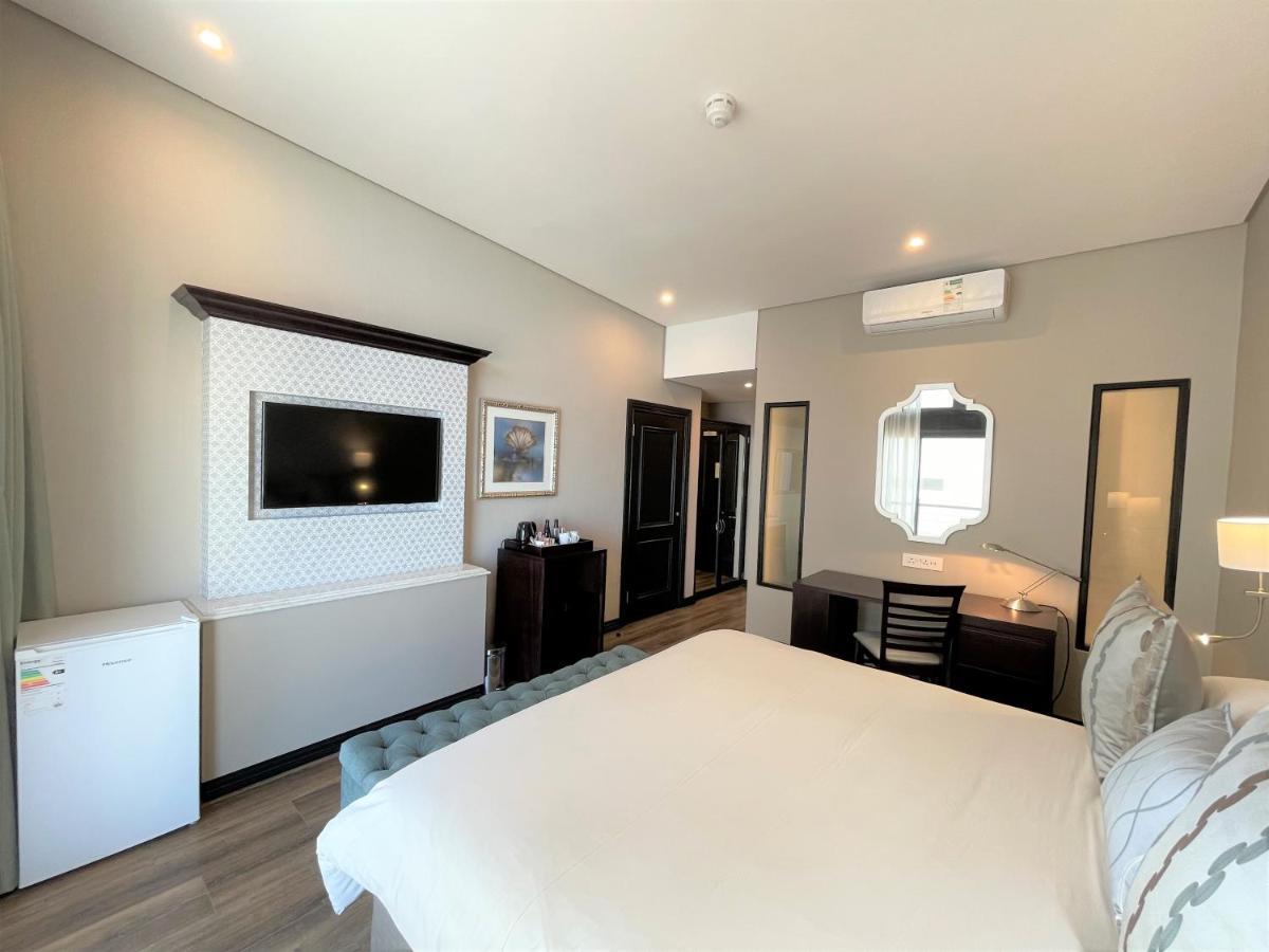 Premier Hotel 4*