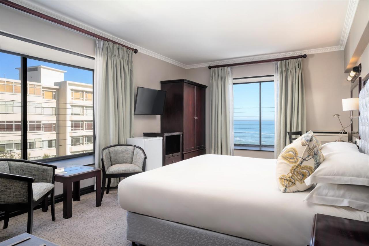 Premier Hotel