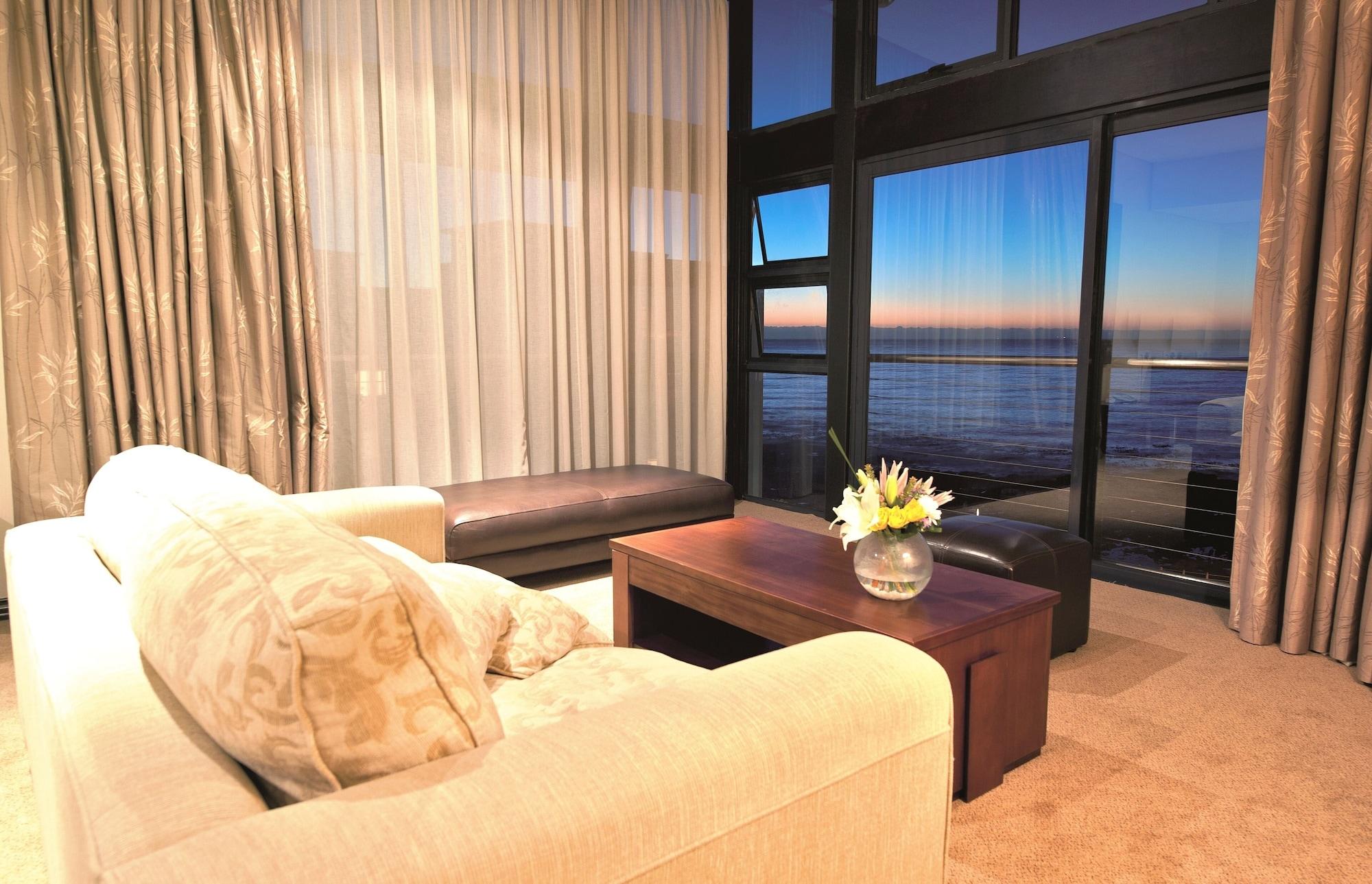 Premier Hotel Cape Town