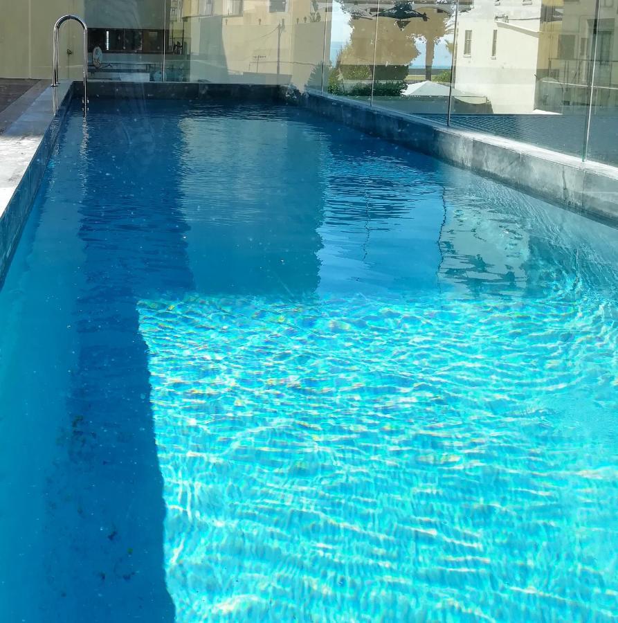 Premier Hotel